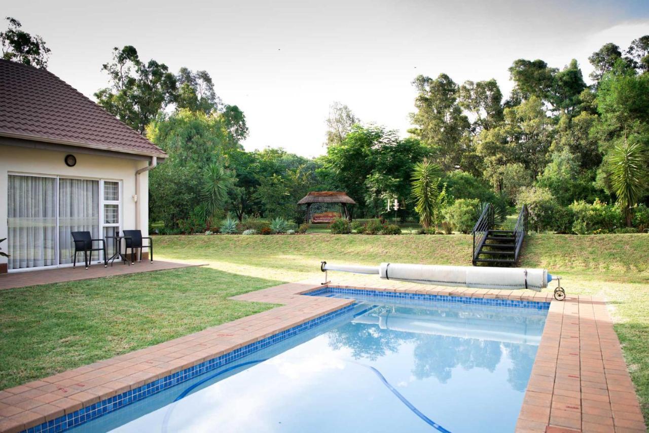 Amohela Guesthouse Midrand Buitenkant foto